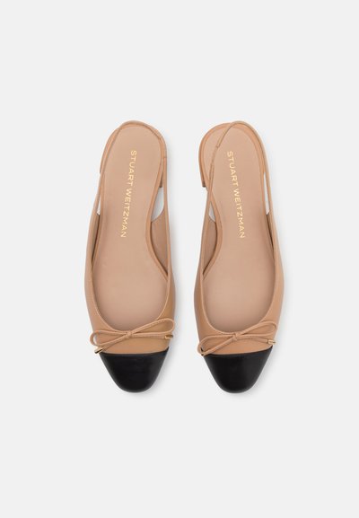 Stuart Weitzman SLEEK BOW SLINGBACK FLAT - Sling-Ballerina - adobe/black