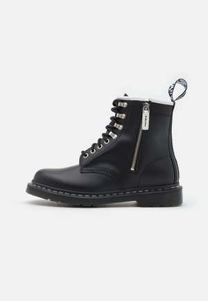 Bottines à lacets - black