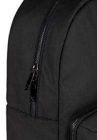 MUNICH PEAK RECYCLED - Dagryggsäck - black