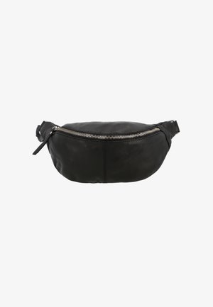 Svart läderfannypack med en böjd design, prydd med en framträdande silverdragkedja och en slät yta. Justerbar rem för optimal bärbarhet.
