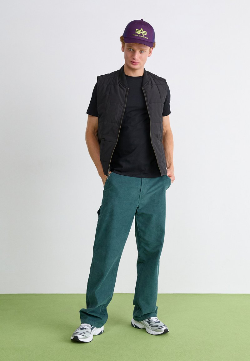 Alpha Industries BASIC - Nokkmüts - plum