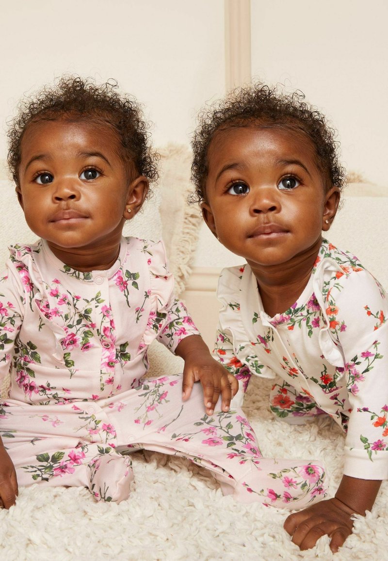 Love & Roses 2 PACK PRINTED RUFFLE - REGULAR FIT - Magamisriided - pink white floral