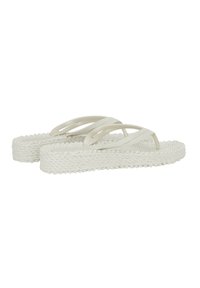 Infradito bianchi con suole in corda intrecciata piatta e larghe strisce in plastica. Il design è semplice, con una texture liscia e senza decorazioni aggiuntive.