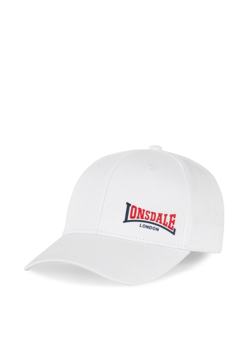 Bílá baseballová čepice s zakřiveným kšiltem, na přední straně se vyšívaným logem "LONSDALE LONDON" v červené a tmavě modré barvě. Materiál: bavlna.