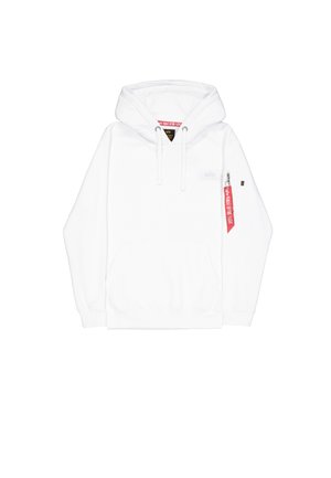 Hoodie branco com um bolso frontal, capuz ajustável por cordão e um bolso lateral com zíper. Apresenta um pequeno logótipo no peito e uma etiqueta de tecido vermelha.
