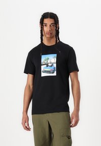 Jordan - BRAND PHOTO CREW - Print T-shirt - black Thumbnail Image 1