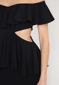 Missguided Sukienka etui