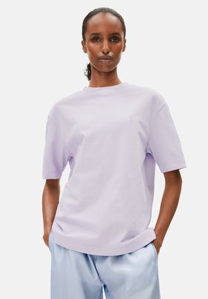 ARMEDANGELS TARJAA - Basic T-shirt - soft lilac