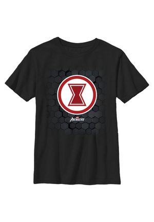 Černé tričko s červeným a bílým symbolem přesýpacích hodin na hexagonálním pozadí, pod logem je text "Avengers".