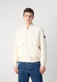BOSS COILIN - Bomberjacke - open white