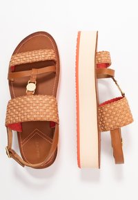 GANT MIDVILLE  - Platform sandals - cognac/coral