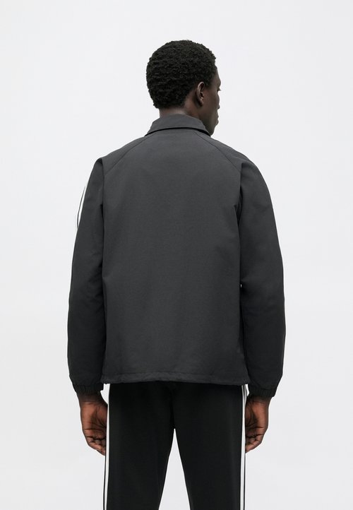 adidas Jacke '3-STRIPES COACH' — photo 2