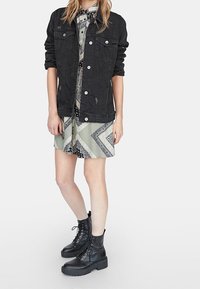 Stradivarius Jeansjacka - black denim