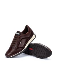 Pikolinos CAMBIO CON ELÁSTICOS - Zapatillas - olmo