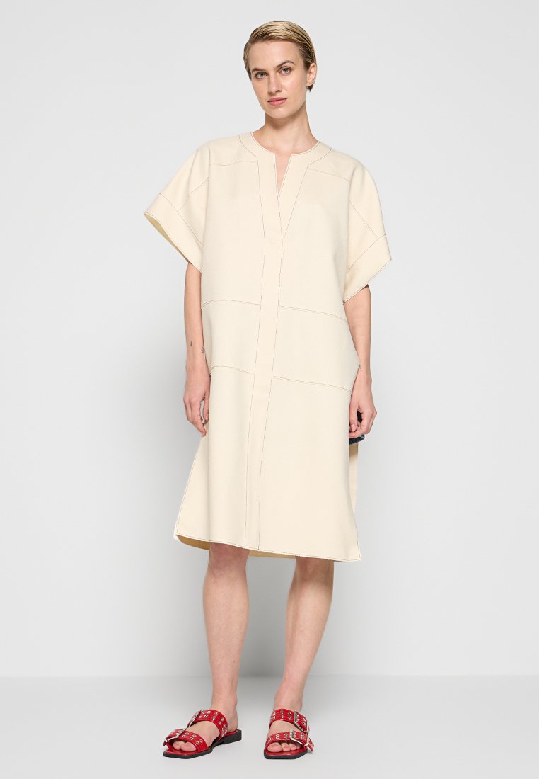 DAY Birger et Mikkelsen Jerseyjurk crème DAY Birger et Mikkelsen Jerseyjurk crème