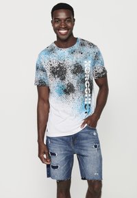 Koroshi SHORT SLEEVE  - Marškinėliai su spaudiniu - azul   blue