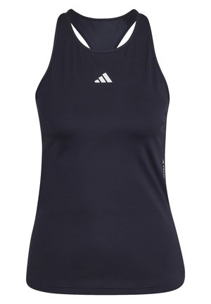 Persoon die zwarte legging, marineblauw mouwloos topje en zwarte sneakers draagt, en een zwarte dumbbell in de rechterhand houdt.