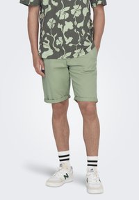 Only & Sons ONSPETER - Short - swamp