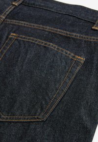 Neselectat, blue dark