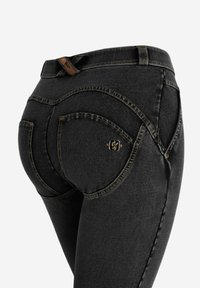 Freddy PUSH-UP - Jeans Skinny Fit - jeans nero cuciture in tono