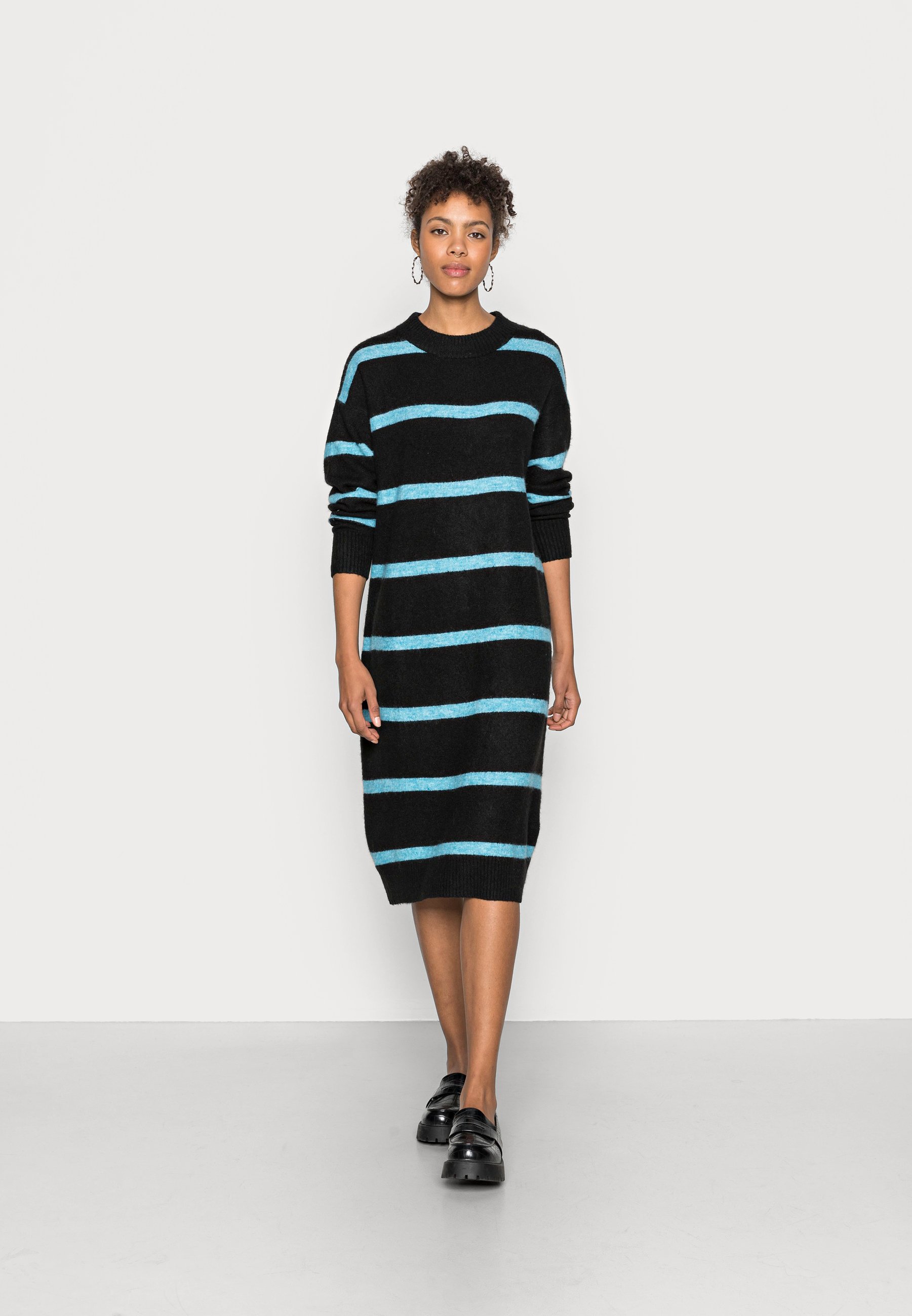 Monki Jumper dress - turquoise light 