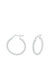Orecchini a cerchio in argento con design a perline, uno più grande e uno più piccolo, con una finitura lucida e chiusure a gancio sicure.