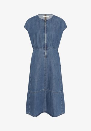 Denim ruha kerek nyakkivágással, rövid ujjakkal, gumis derékkal és elülső cipzárral. Térdig érő szegéllyel és finom varrási részletekkel rendelkezik.