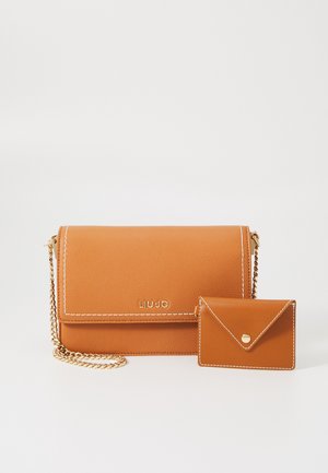 CROSSBODY - Borsa a tracolla - bran