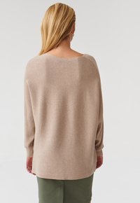 TATUUM Svetr - beige