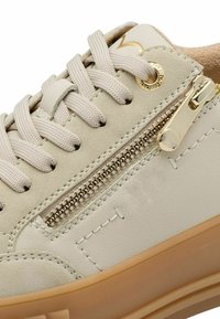 Marco Tozzi Baskets basses - beige comb