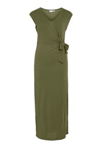 Abito maxi verde oliva con scollatura a V, maniche a cappuccio, vita avvolta e dettaglio annodato sul lato, realizzato in un tessuto morbido e liscio.