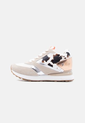 TABORA - Zapatillas - vaca