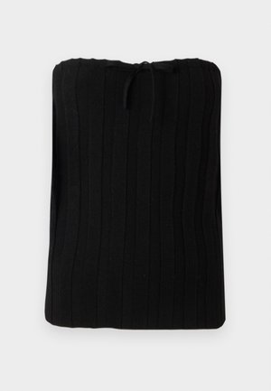 Top senza maniche a coste nere, con una silhouette aderente e un dettaglio con cordoncino nel colletto per la regolazione.