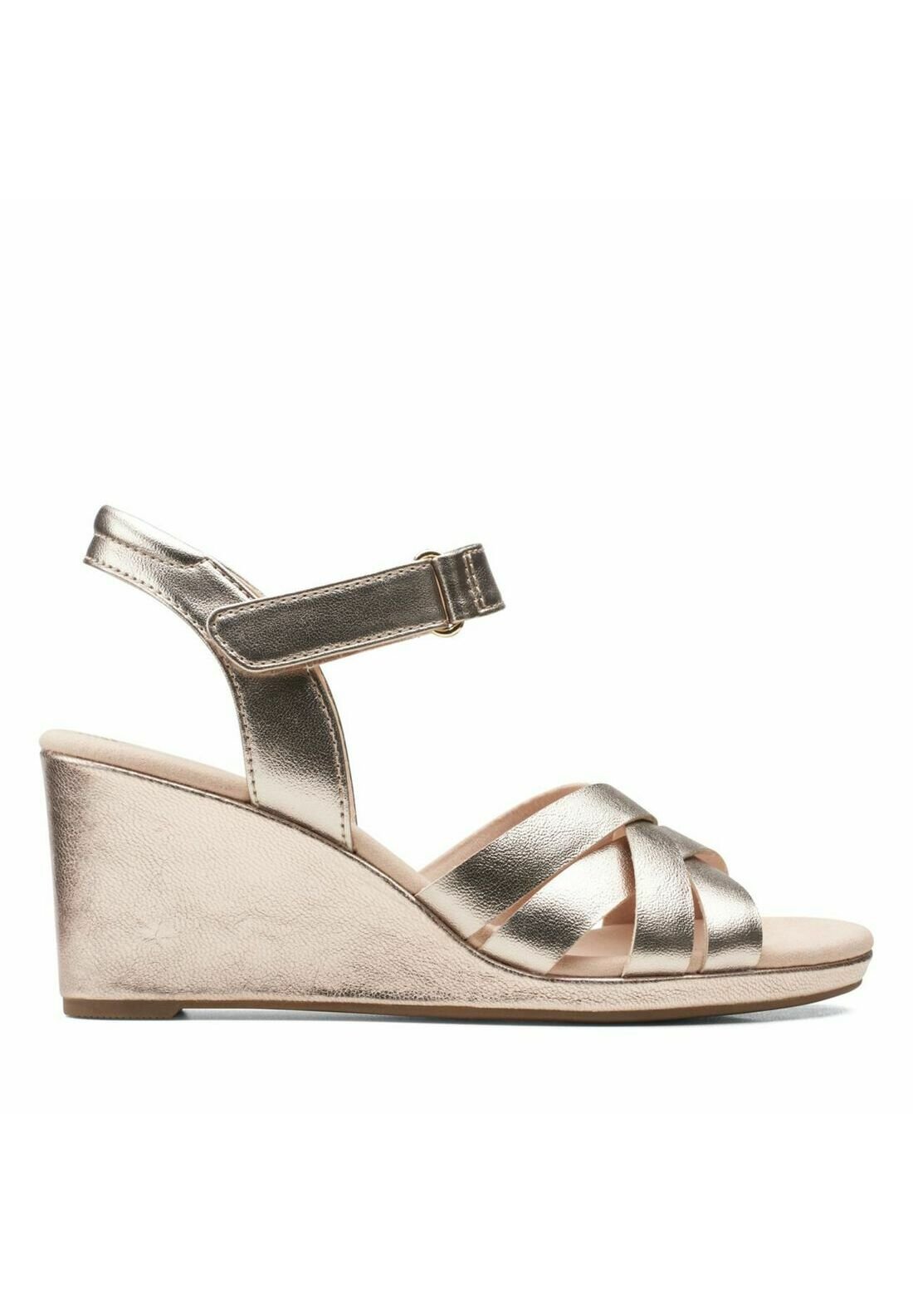 Clarks low wedge sandals Clearance