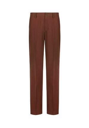 Pantalon marron sur mesure avec bouton à l'avant, passants pour ceinture, plis sur chaque jambe et coupe droite.