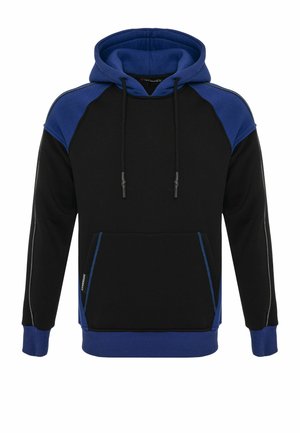 Sweat à capuche noir et bleu avec une poche kangourou, une capuche à cordon de serrage et des panneaux d'épaule contrastants. Comprend des poignets et un ourlet côtelés. Tissu doux.