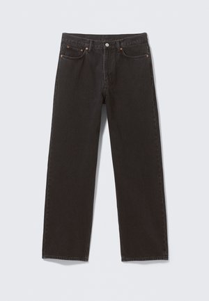 Schwarze Jeans aus Denim mit geradem Bein, ausgestattet mit vorderen Taschen, einem Metallknopfverschluss und dezenten Nähdetails.