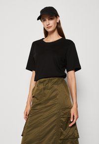 Lindex ERICA BASIC - T-shirts basic - black
