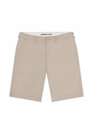 Shorts beiges en mélange de coton lisse, dotés d'une fermeture à boutons, de passants pour ceinture et de deux poches latérales. Coupe ajustée avec des lignes épurées.