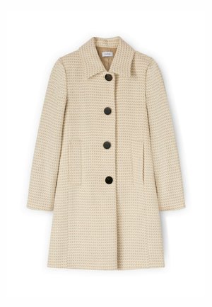 Cappotto beige con texture, caratterizzato da grandi bottoni neri, un ampio colletto e due tasche frontali. Il tessuto presenta un sottile motivo a trama.