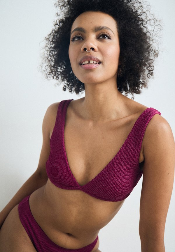 LSCN BY LASCANA TRIANGLE-TOP - Bikini top - dark berry2