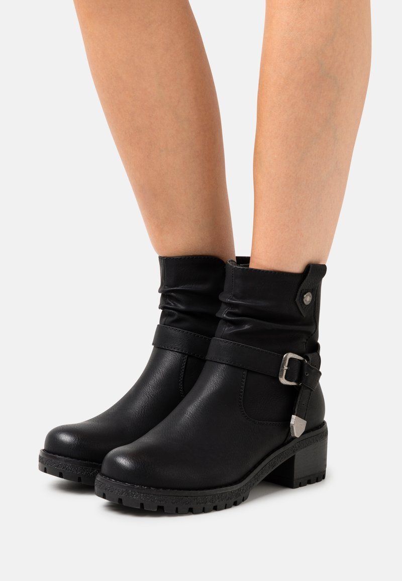 Refresh Classic ankle boots black Zalando.ie