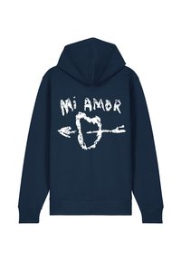 Felpa blu marina con una grafica bianca sul retro che presenta il testo "Mi Amor" e un cuore con una freccia. Materiale misto cotone, vestibilità comoda.