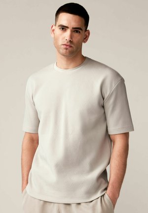 TEXTURED  REGULAR FIT - Pamata T-krekls - light grey quilted