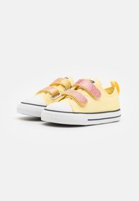 Converse CHUCK TAYLOR ALL STAR EASY ON UNISEX - Trainers - like butter/donut glaze/white