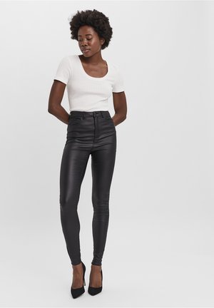 Vero Moda VMSANDRA COATED - Παντελόνι - black