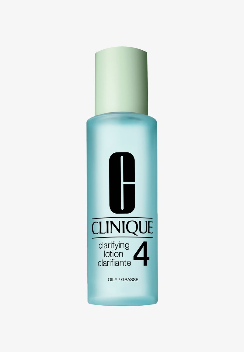 Clinique klargjørende lotionflaske, sylinderformet, klar lys blå glass, mintgrønn kork, svart tekst med produktdetaljer og nummer 4.