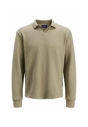 Bēša garo piedurkņu polo krekls ar teksturētu ribainu dizainu, V-veida apkakli un ar aprocēm. Satur mazu logo uzlīmi sānos.