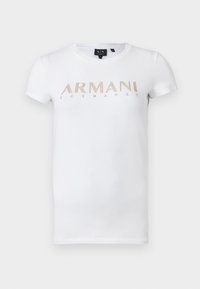 Λευκό T-shirt με κοντά μανίκια και στρογγυλή λαιμόκοψη, με χρυσό λογότυπο "Armani Exchange" τυπωμένο στο στήθος.
