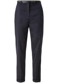 Pantalons bleu marine en tissu lisse, avec une coupe droite, des ourlets raccourcis, des poches latérales et une ceinture noire avec une boucle en métal argenté.